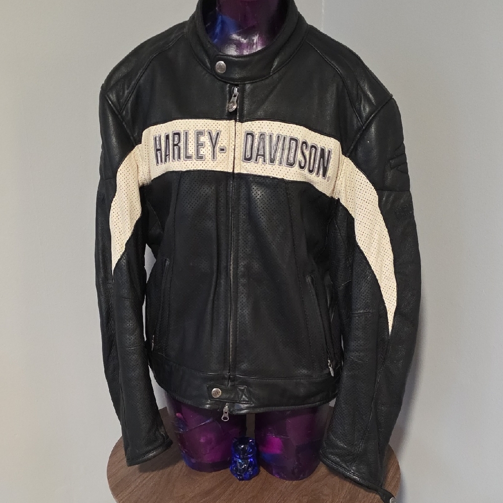 Harley-Davidson Black and Cream Leather Jacket